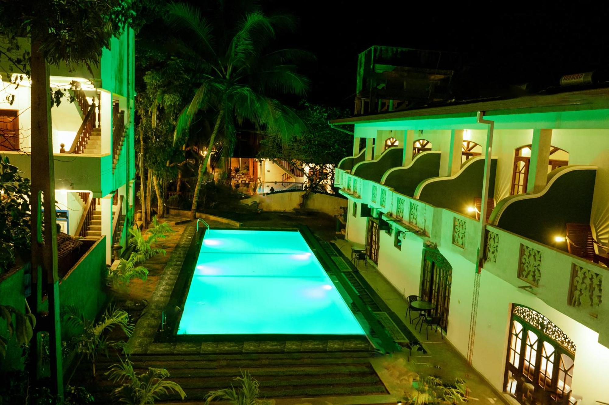 Prince Beach Hotel Bentota Exterior photo