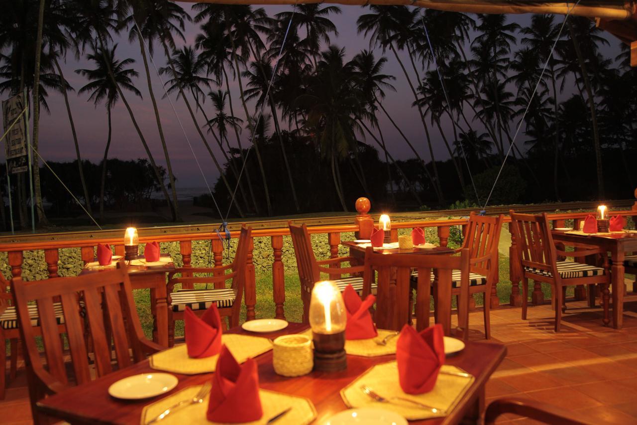 Prince Beach Hotel Bentota Exterior photo