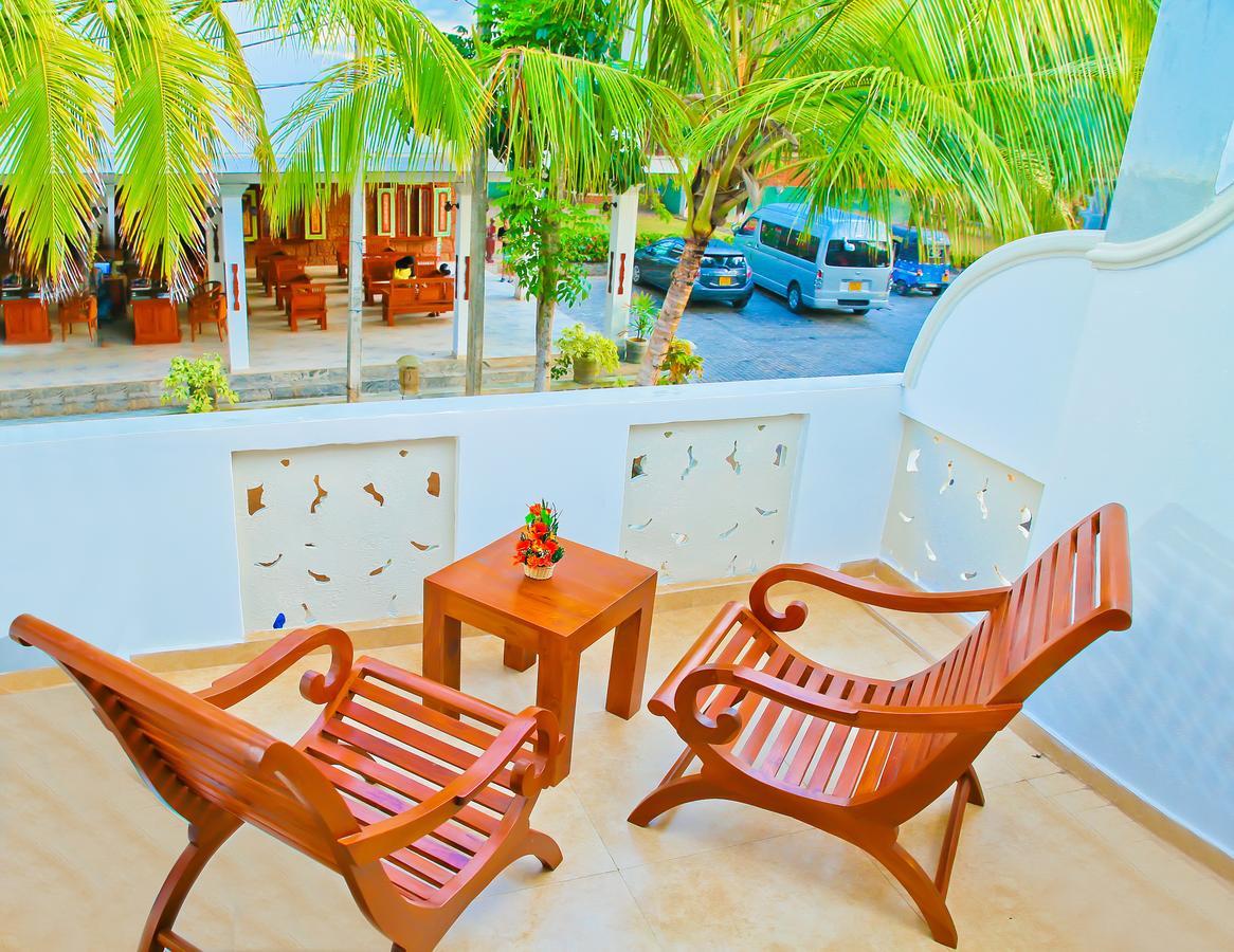 Prince Beach Hotel Bentota Exterior photo